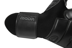 Keepaere Moda Goalkeeper Gloves - Black