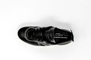 Akuna Cinquestelle Colibri Special Edition FG Soccer Cleats, cuir de veau, 12 crampons coniques, vue aérienne