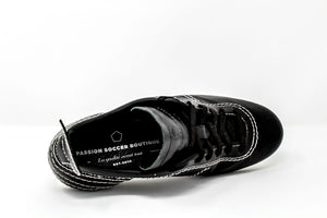 Akuna Cinquestelle Colibri Special Edition FG Soccer Cleats, cuir de veau, 12 crampons coniques, vue aérienne